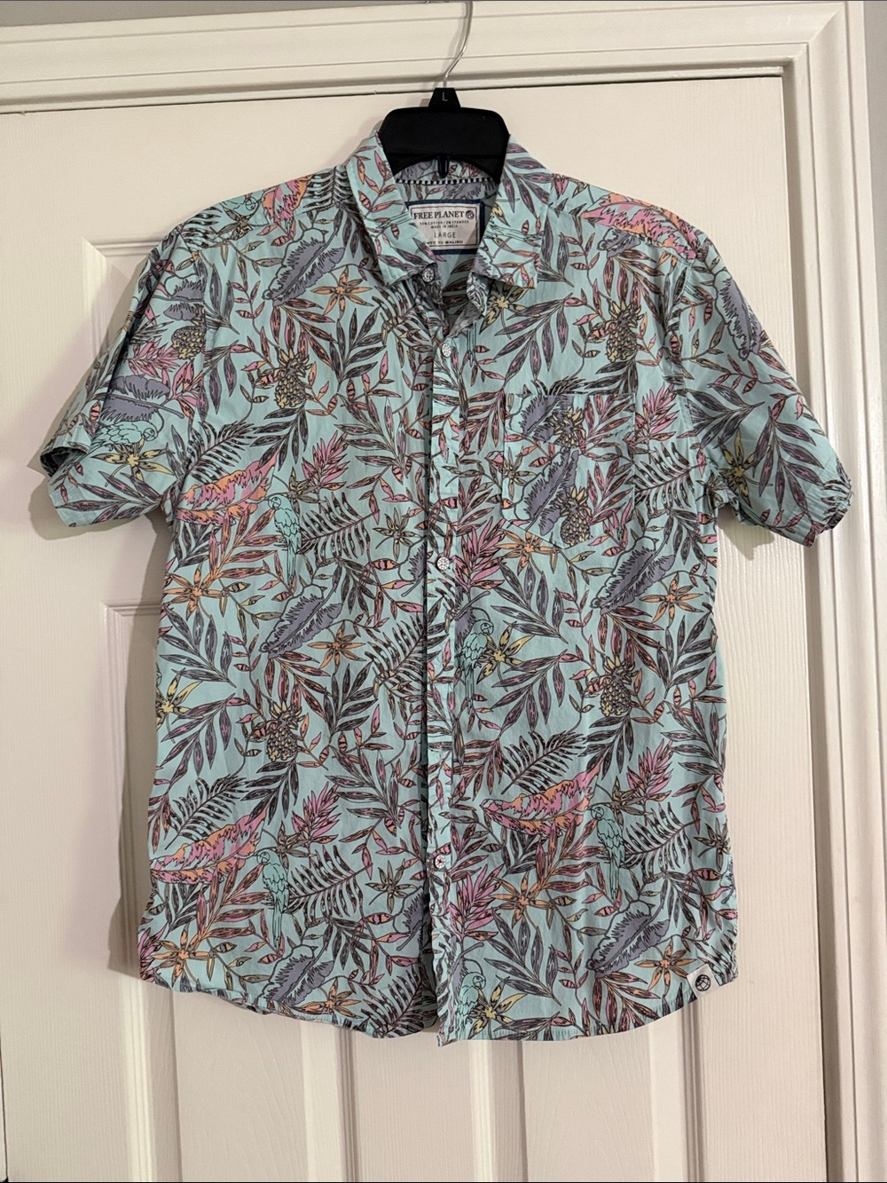 Free Planet Men’s Short Sleeve Tropical Print Shirt - Light Blue